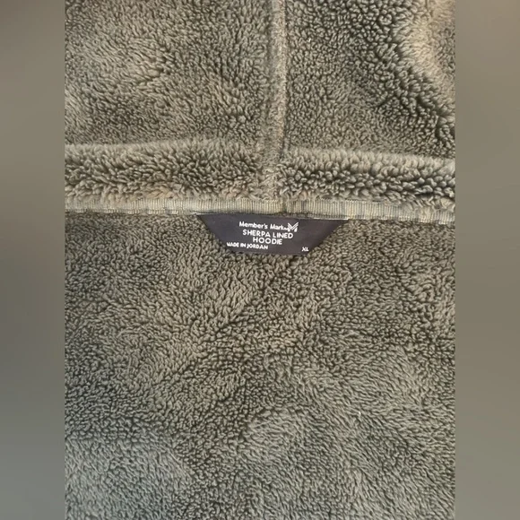 Member’s Mark Sherpa Lined Full-Zip Hoodie – Olive Green – XL - Picture 2 of 2